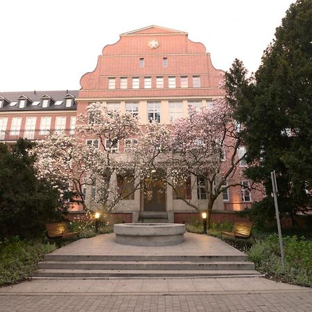 Rooms In Historic Heart Of Wroclaw Bagian luar foto